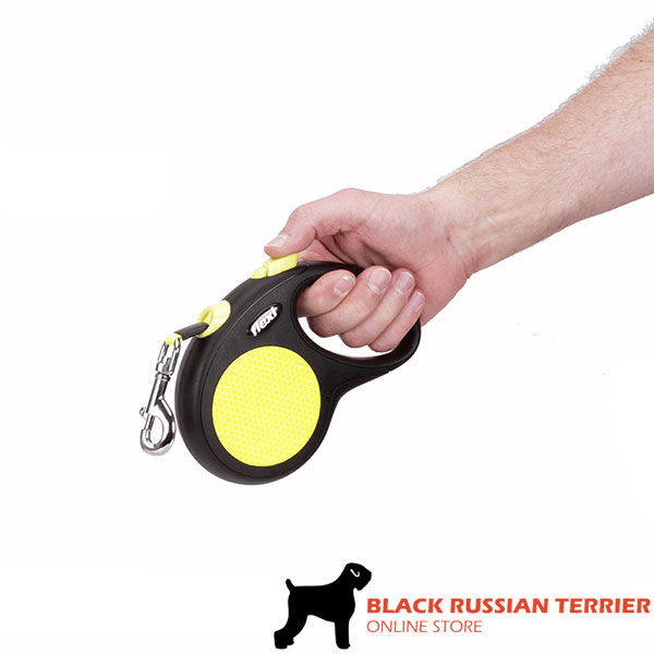 Everyday Use Neon Style Retractable Leash for Total Comfort