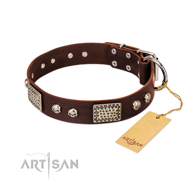 Easy adjustable full grain genuine leather dog collar for walking your dog