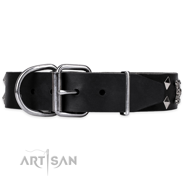 Comfortable wearing decorated dog collar of fine quality genuine leather
